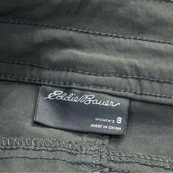 Eddie Bauer Green Nylon Outdoors Camping Hiking Shorts Gorpcore Size 8 - Picture 6 of 11